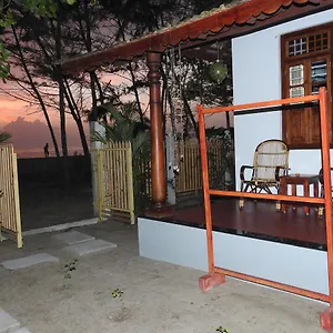 https://alleppey-beach-garden.kerala-hotels.net